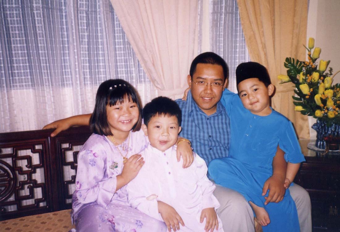 fmly2.jpg
